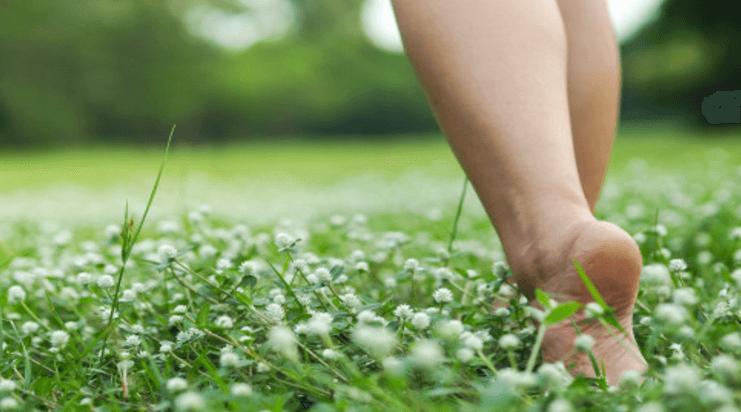 How to Educate Others About the Benefits of Earthing Products and Practices