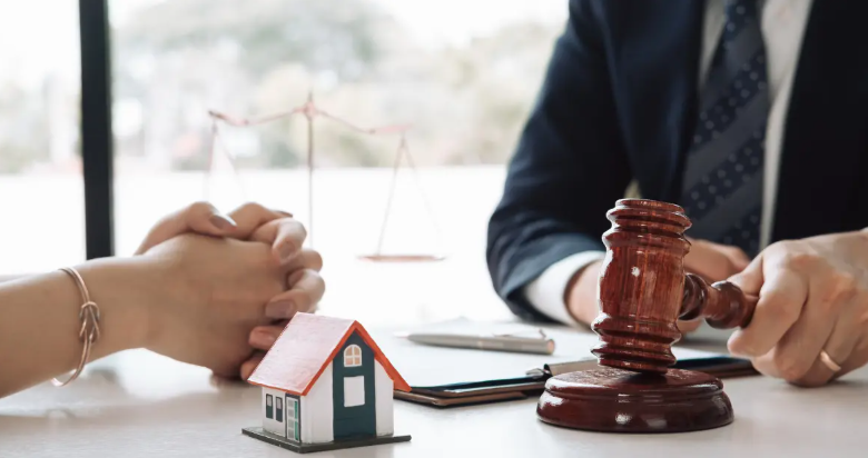 How Property Litigation Lawyers Resolve Real Estate and Ownership Disputes